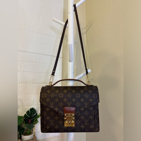 ❌❌❌SOLD! Louis Vuitton Monceau ❌❌❌ - Picture 4 of 17